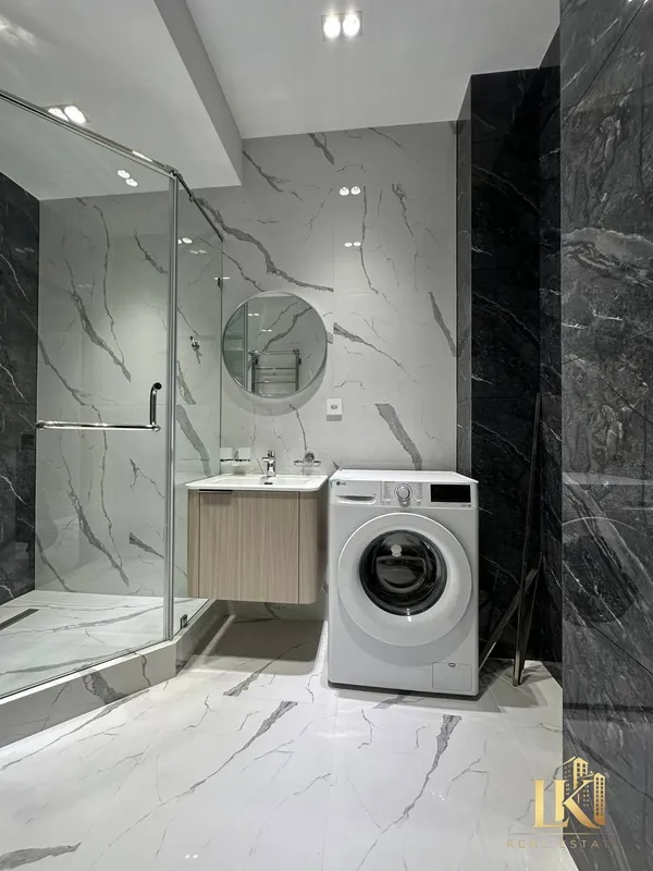 «Kiparis» JKda 3 xonali kvartira sotiladi 4