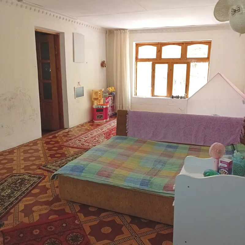 HOVLI UY SOTILA Srochna narhi kelishiladi 3 HOVLI UY SOTILA Srochna narhi kelishiladi 3