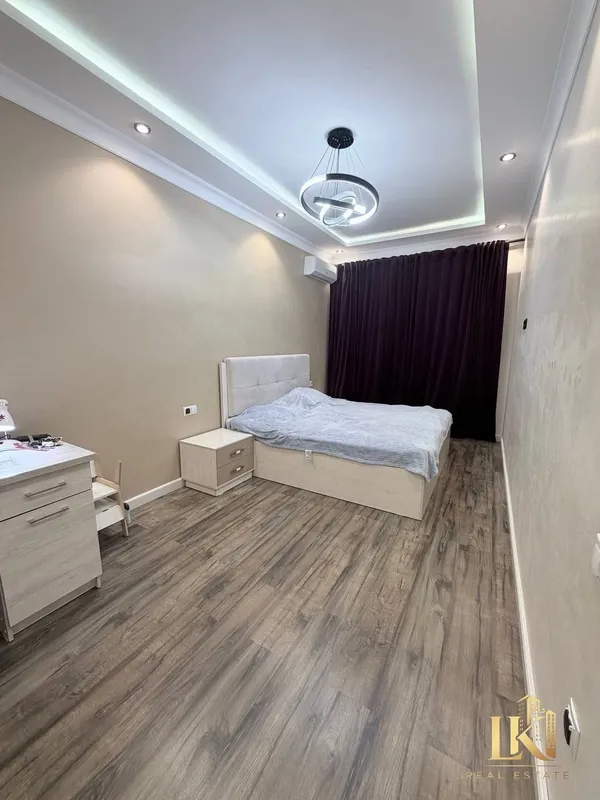 1 xonali kvartira sotiladi, 43 m², 2/7, yevroremont, mebel va texnika bilan (Mirobod tumani) 3