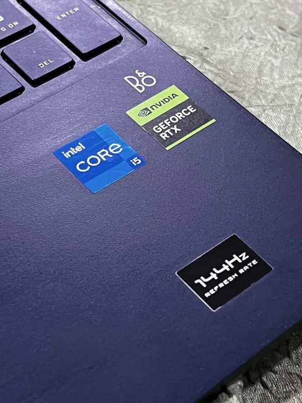 Victus by HP gaming laptop — фото 2