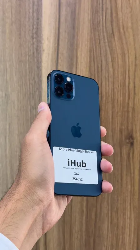 iPhone 12 Pro iPhone 12 Pro