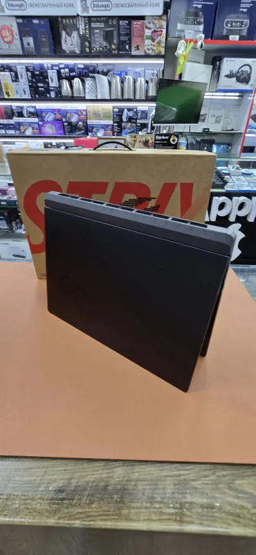 ASUS ROG Strix G16 (G615LW-S5027)