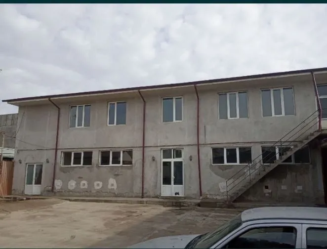 Жомий 20 соток и здание 2 этажа 700 м2 продается срочно Олмазор — фото 1
