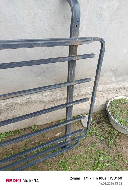 Продам багажник прочный