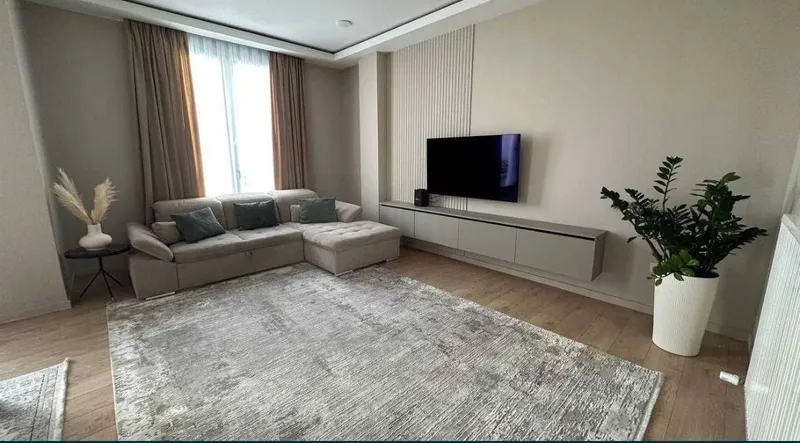 ПРОДАЁТСЯКВАРТИРА 3/3/7 в ЖК «Via Port» рядом Ресторан Caravan, Гру — фото 1