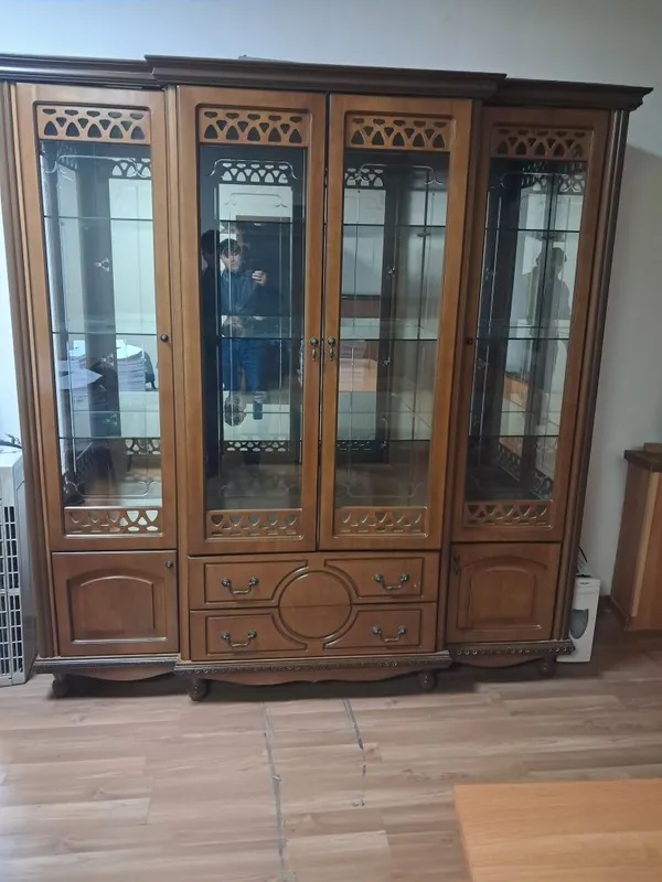 Ofisga mebellari 6