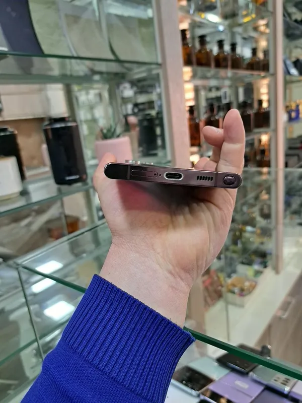 Samsung S22 Ultra память 12/256GB 5