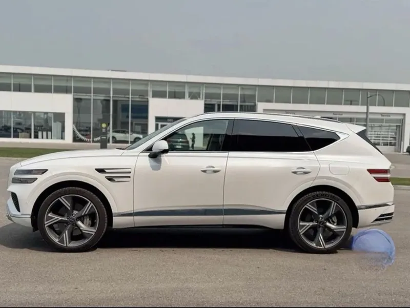 Genesis GV 80 3.5T Prestige AWD 7 местный 2 Genesis GV 80 3.5T Prestige AWD 7 местный 2