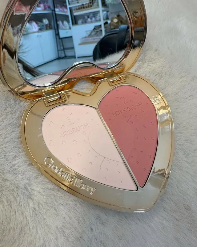 Милые румяна Charlotte Tilbury