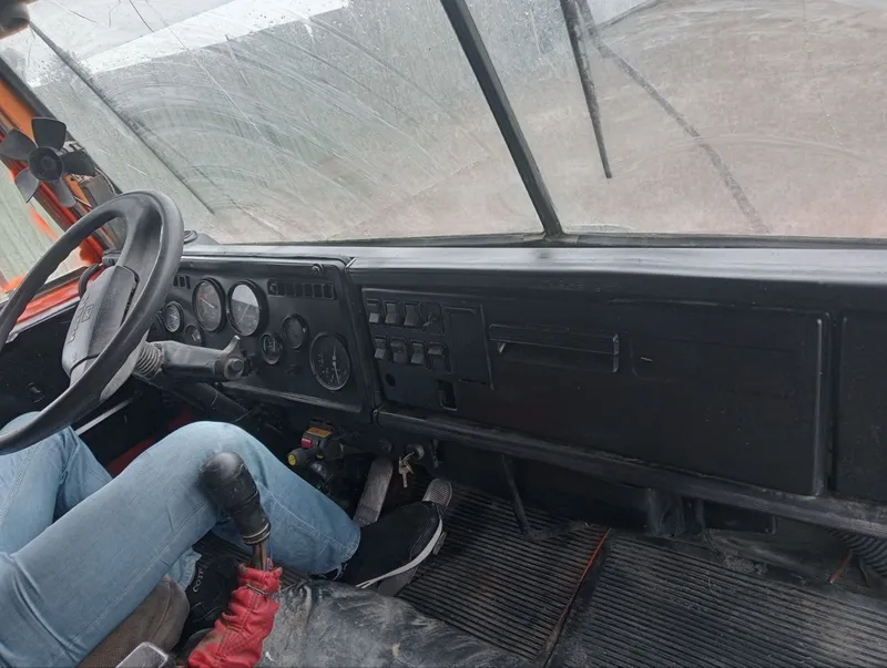 Kamaz 5511 tez va arzon sotiladi 4