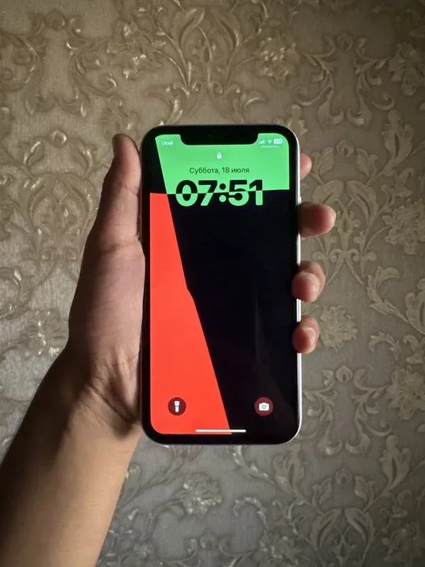 Srochno Iphone Xr sotiladi 1 Srochno Iphone Xr sotiladi 1