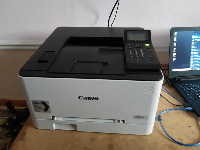 Canon lbp 621 cw
