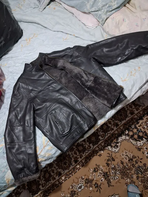 Erkaklar uchun ikki tomonlama charm kurtka 4