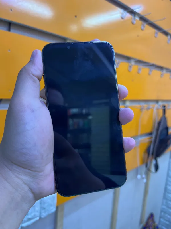 iPhone 13 Pro 2