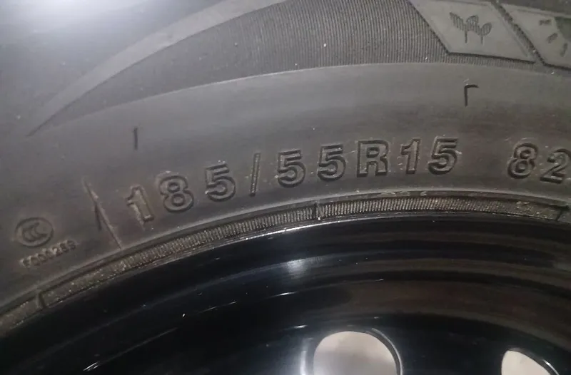 Продаются диски с шинами R15 4