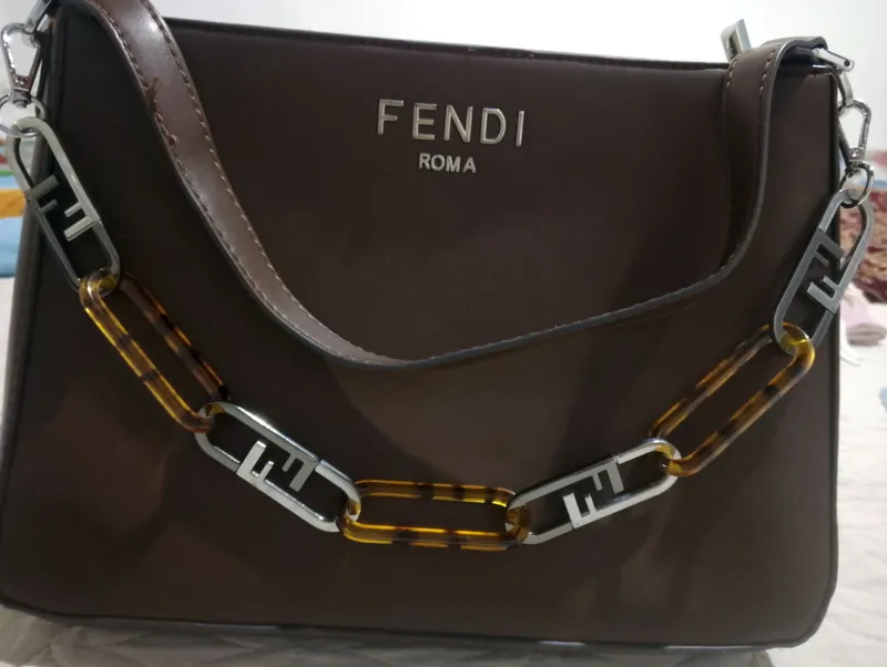 sumka Fendi