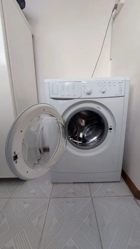 Продаётся стиральная машина INDESIT — фото 2