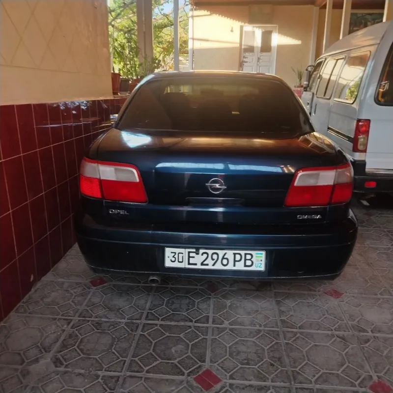 Opel omega modeli