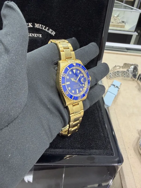 Shoshilinch nodir Rolex Submariner Full gold olmoslar bilan 4