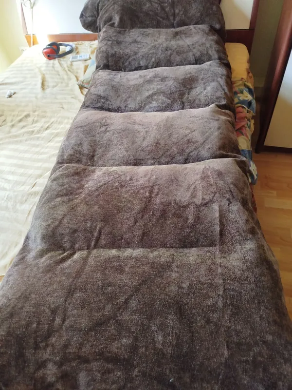 Продам подушки 4 штуки. 1 Продам подушки 4 штуки. 1