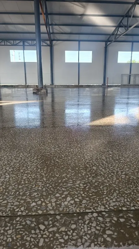 Barcha turdagi beton palerofka mazayka shlepofka ishlarini bajaramiz . — фото 3