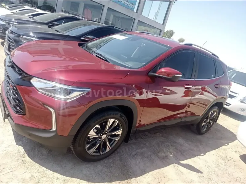 Tracker 2 premier plus 2023 dekabr 11.500km — фото 1