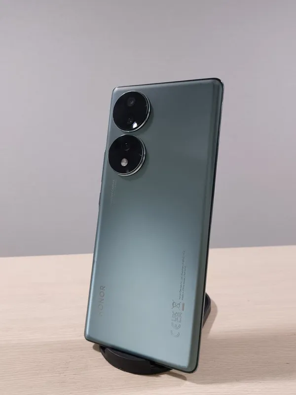 Продаю телефон HONOR 70 (8/128) 1 Продаю телефон HONOR 70 (8/128) 1