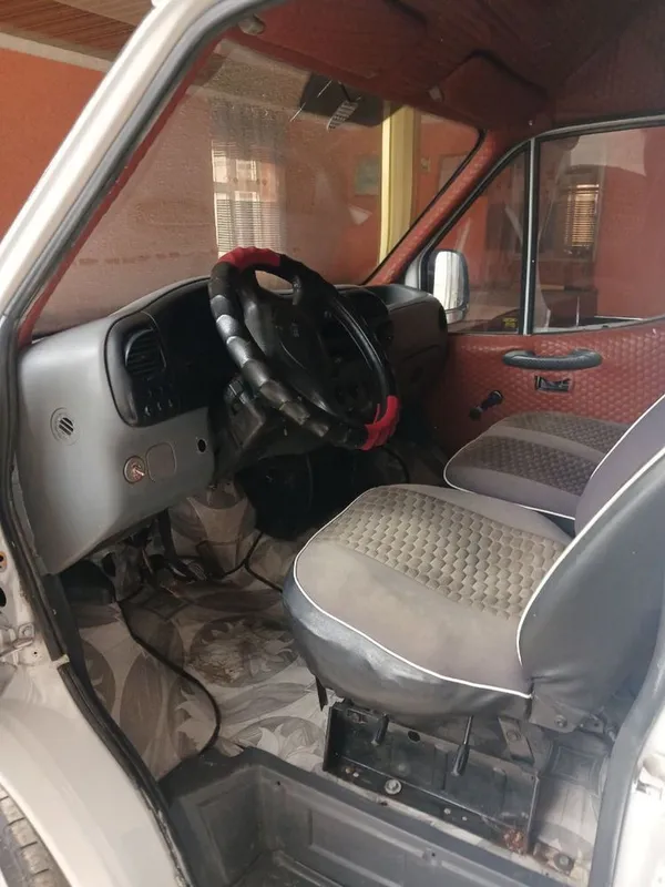 ford transit yuk furgon srochna sotiladi