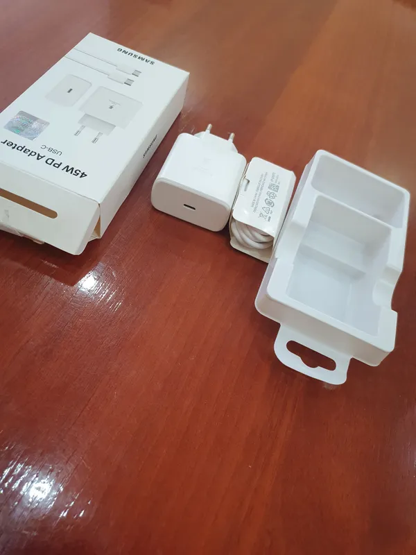 Yangi Samsung 45W PD Adapter 3 Yangi Samsung 45W PD Adapter 3
