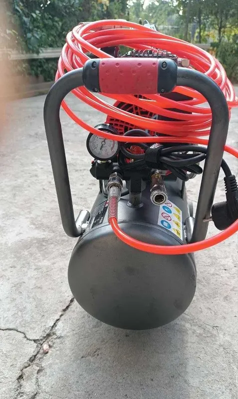 Kompressor sotiladi 2 Kompressor sotiladi 2