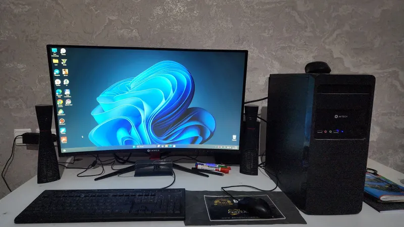 Kompyuter ddr 4 32monitor cruved — фото 1