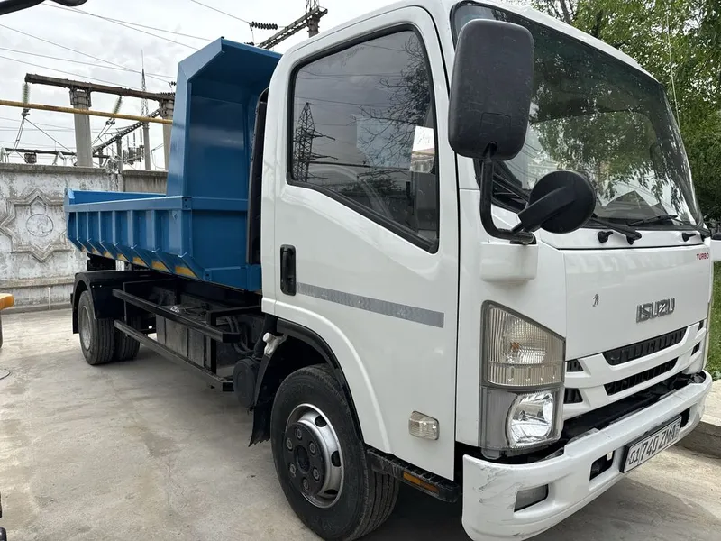 Isuzu samasval 2018 — фото 2