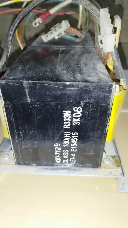 Трансформатор от UPS 3.5 КВА 2 Трансформатор от UPS 3.5 КВА 2