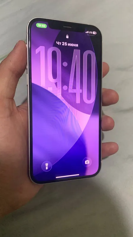iPhone 12, срочно нужны деньги, дефект: Face ID не работает 1 iPhone 12, срочно нужны деньги, дефект: Face ID не работает 1
