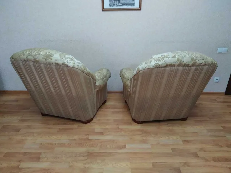 Кресла мягкие. Большие. Пара ( 2 штуки ). 3
