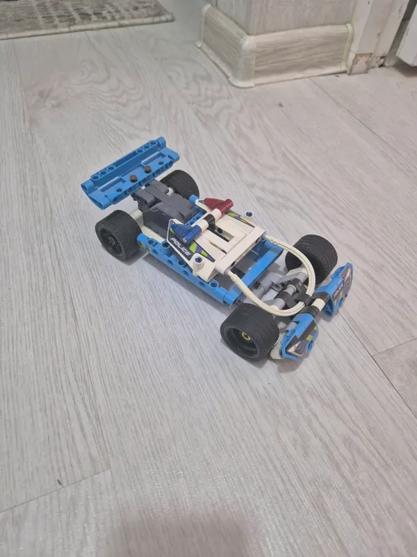 Лего полицейская машина (lego technic