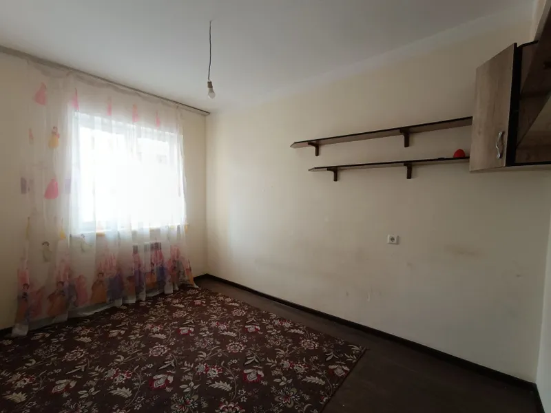 Срочно 2/5/7 сотилади 42 м² 4