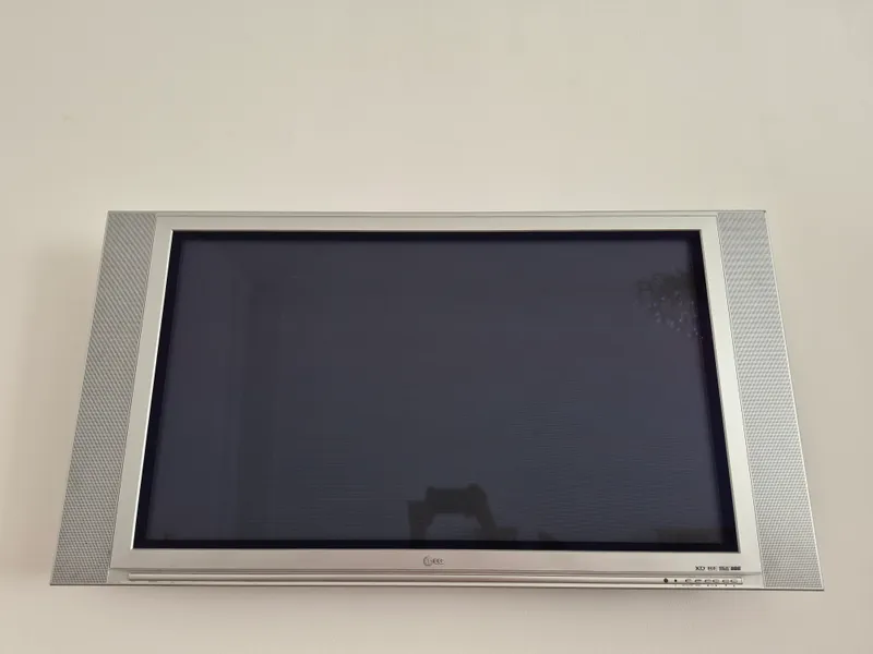 LG televizor sotiladi 3 LG televizor sotiladi 3