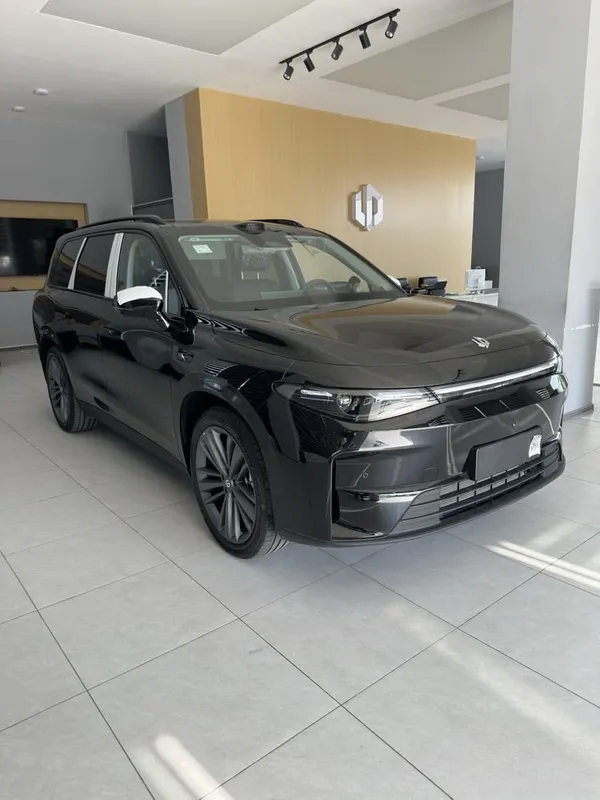 Leapmotor C16 280km Hybrid Full 3 pozitsiya 1 Leapmotor C16 280km Hybrid Full 3 pozitsiya 1