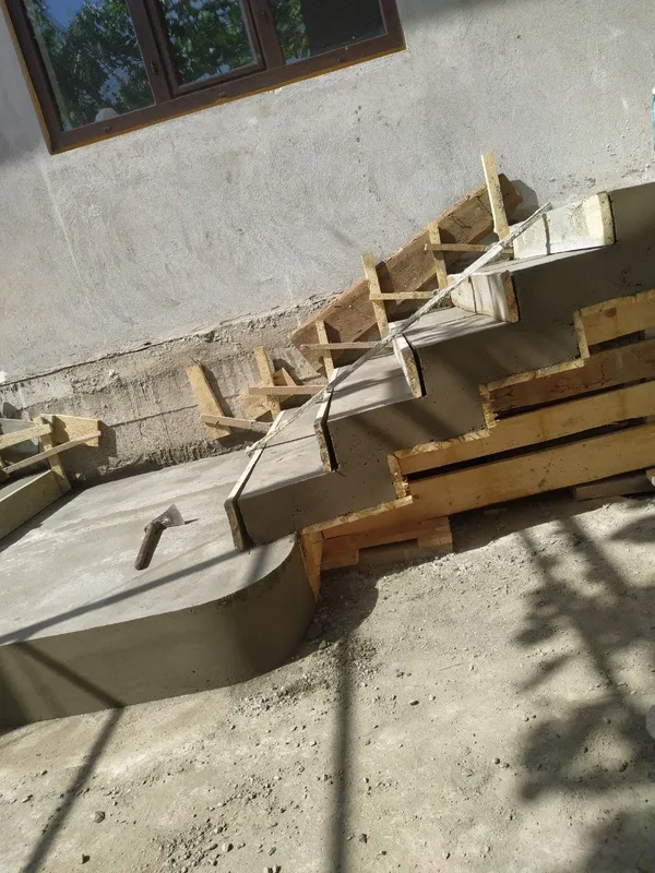 Zina poyalar taxlaymiz betondan 8 Zina poyalar taxlaymiz betondan 8