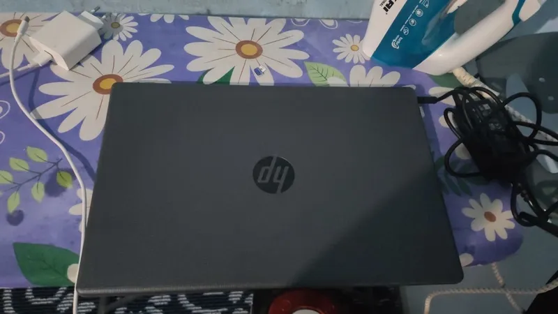 notebook sotiladi 3