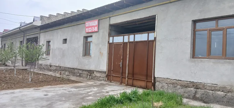 В махалле Мажнунтол, Водник, продаётся дом на 6 сотках, 5 комнат 2