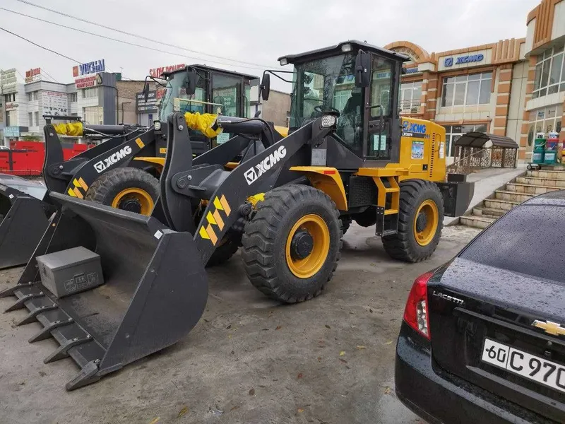 Yema Фронтальный погрузчик XCMG LW300KN 1.8 куб на складе — фото 7