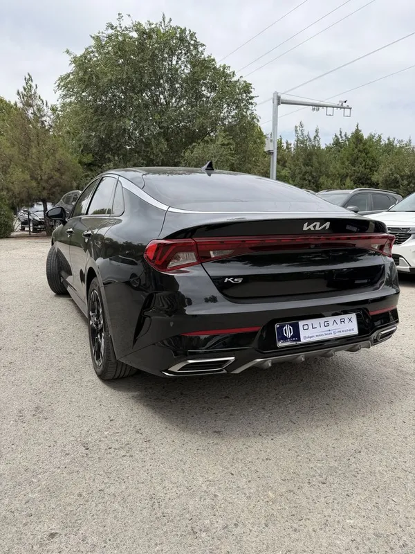 Kia 5 srochna sotiladi yili 2022 3