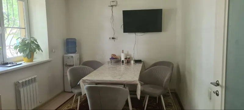 5-комн квартира, 130 м², 1/8 этаж (вторичка) 3
