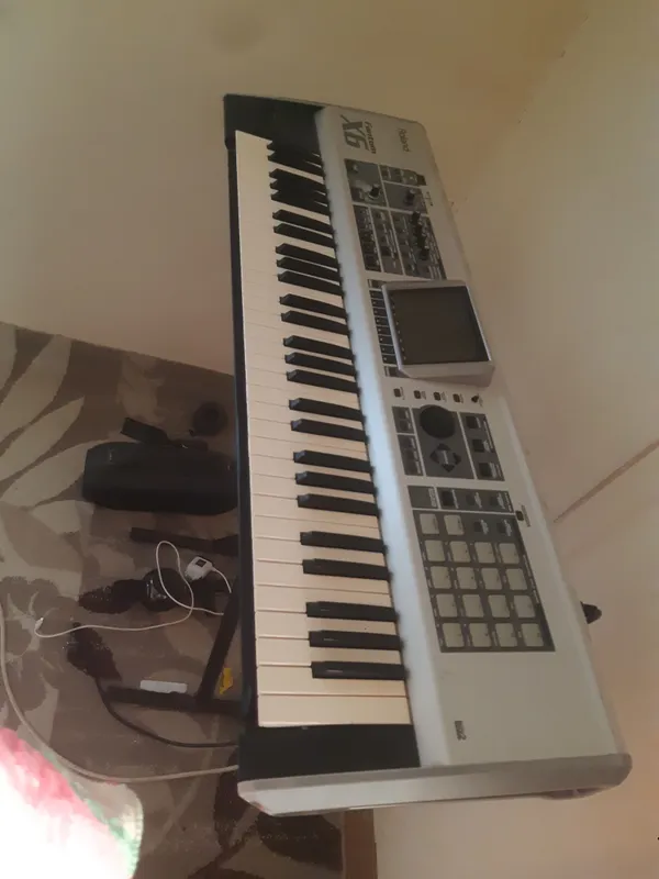 fantom x6 roland piano