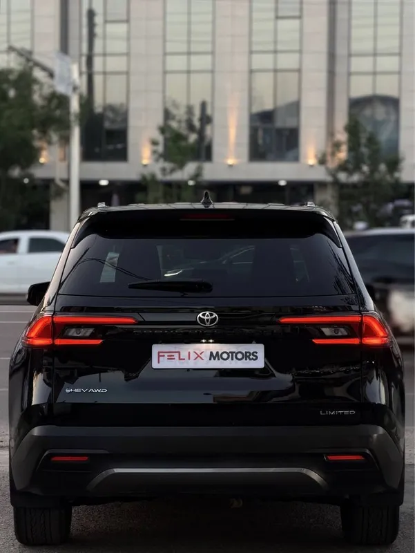 Toyota Grand Highlander Limited (HYBRID) — фото 3
