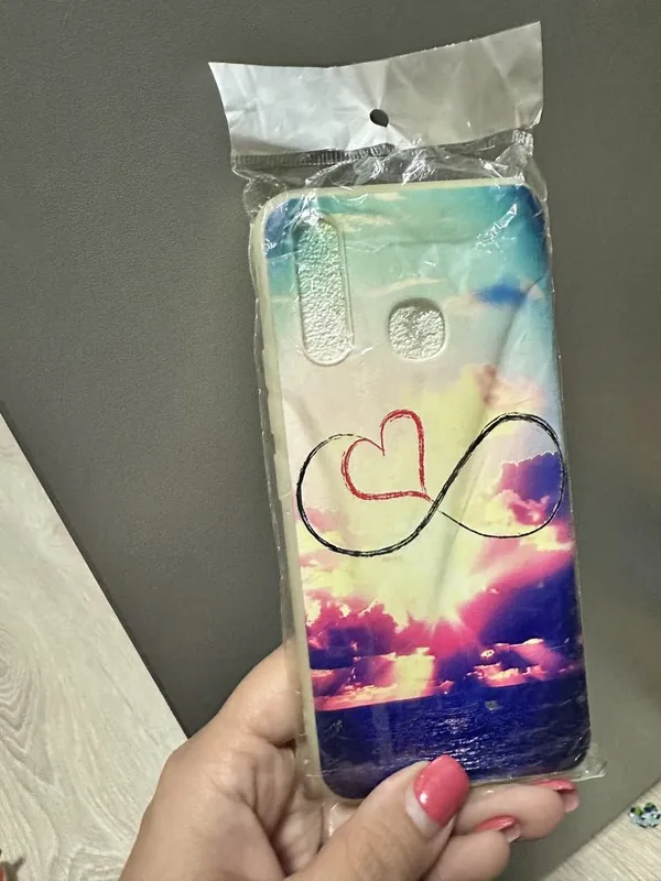 Чехлы на телефон Iphone 14 pro и Vivo Y19 — фото 6