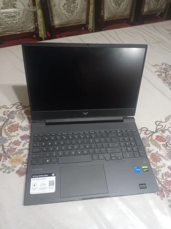 Hp victus notebook sotiladi. Holati ideal 2