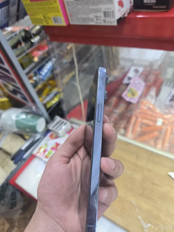 IPhone 13pro max 2 IPhone 13pro max 2